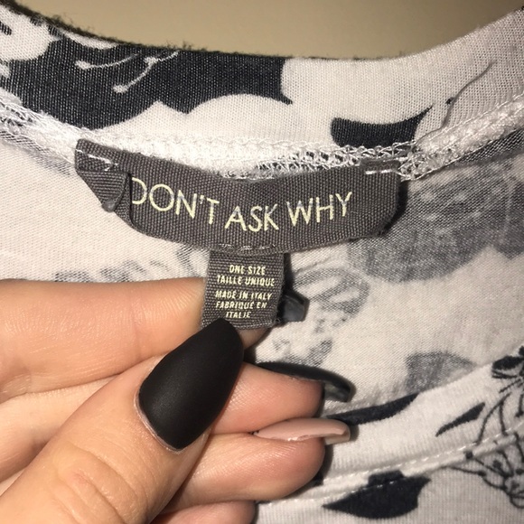 Don’t Ask Why butterfly and flower crop top - Picture 4 of 6